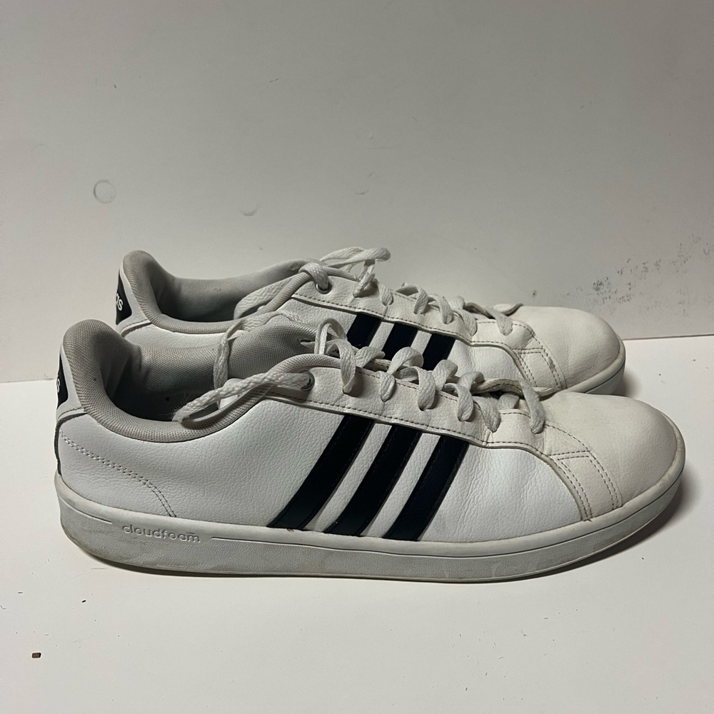 Men’s Adidas Neo White Lace Up Sneakers Low Top Size 14 Black Stripes Cloudfoam